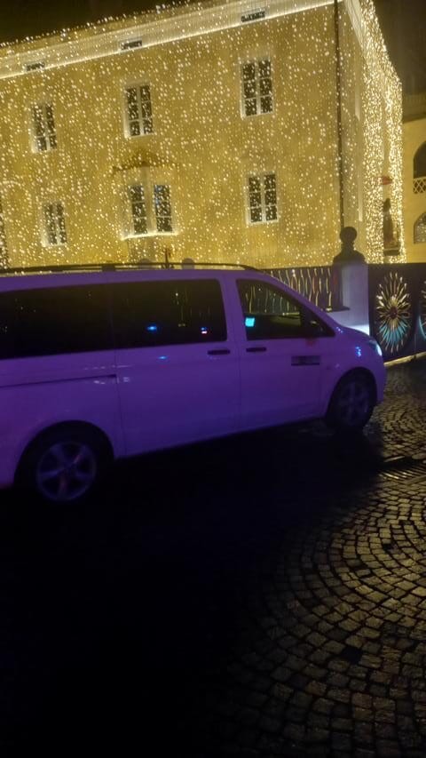 Piazza-duomo-taxi-brixen-bressanone-varna-vahrn-fortezza-franzesfeste-plose-natz-transfer-muenchen-wolkenstein-badia-san-vigilio-di-marebbe